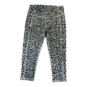 FITTIN Grey Leopard Print Sports Yoga Capri Leggings Size Small NEW